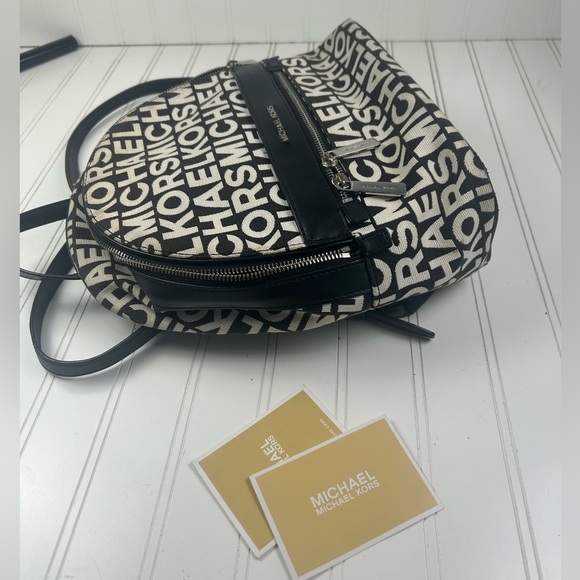 Michael Kors Kenly Large Backpack 35S0SY9B7J Black Multi White Logo NWT - Picture 8 of 10